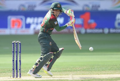 নতুন মাইলফলক স্পর্শ করলেন মুশফিক